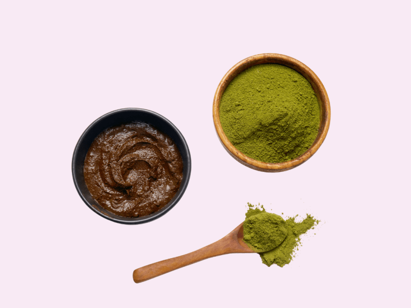 تجربتي مع عشبة الوسمة لإخفاء&nbsp;الشيب